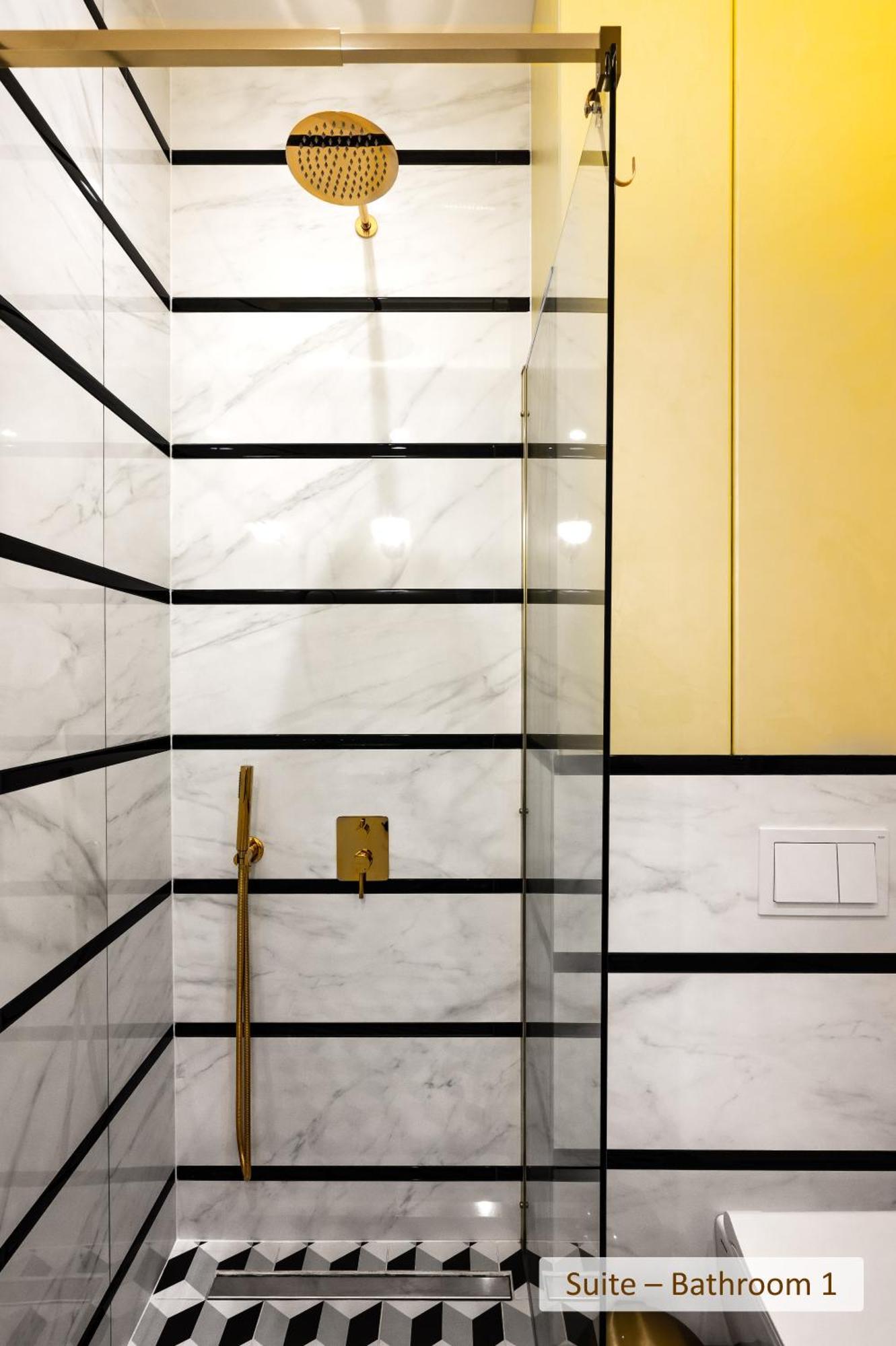 Super Central Stylish Suite & Studio With Shared Terrace By Flat Mаnager Софія Екстер'єр фото